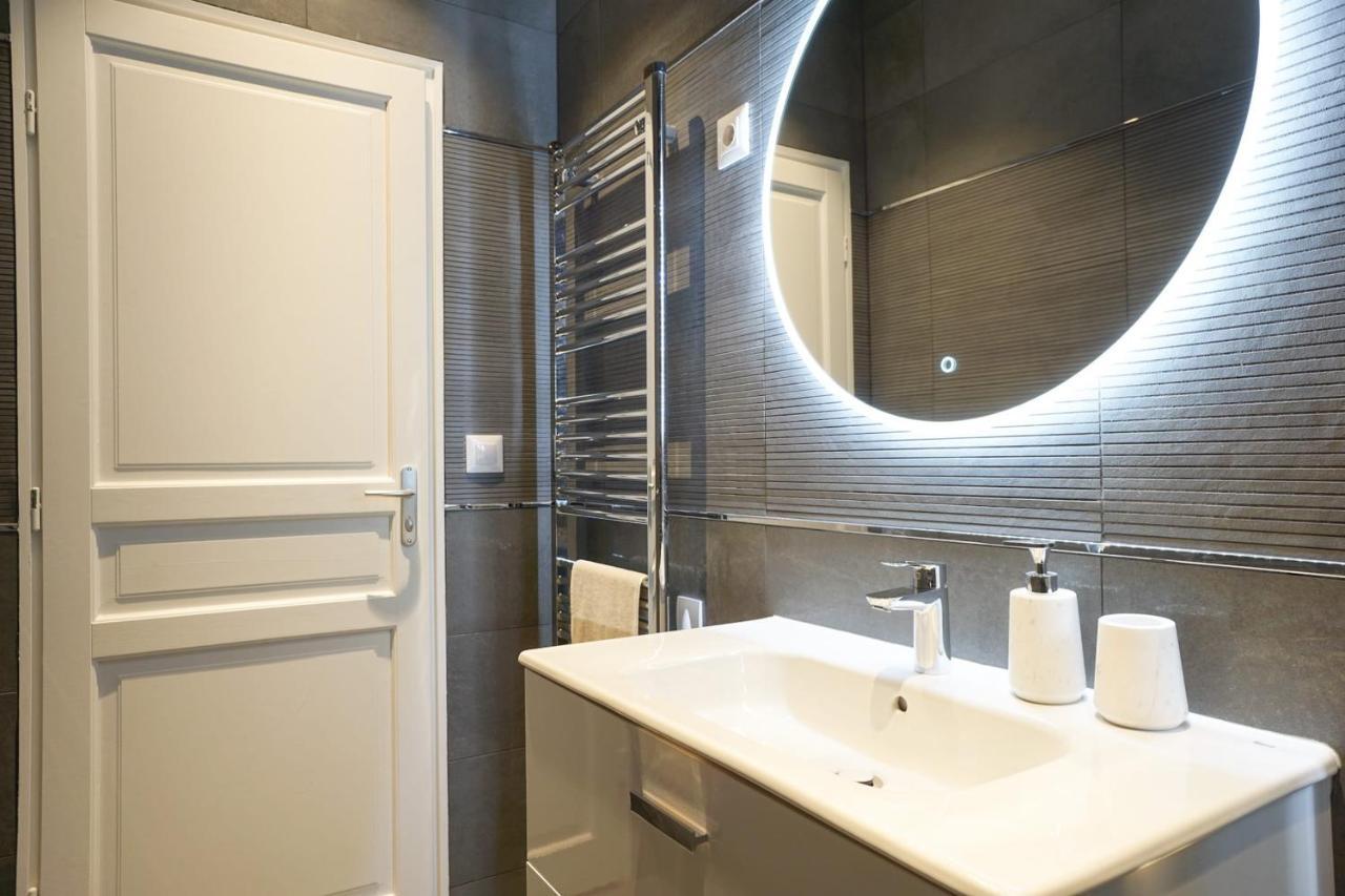 Large Flat At 2 Steps From The Eiffel Tower Appartamento Parigi