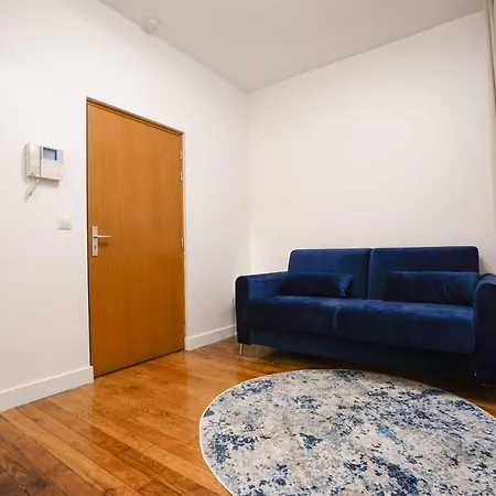 Large Flat At 2 Steps From The Eiffel Tower Parigi